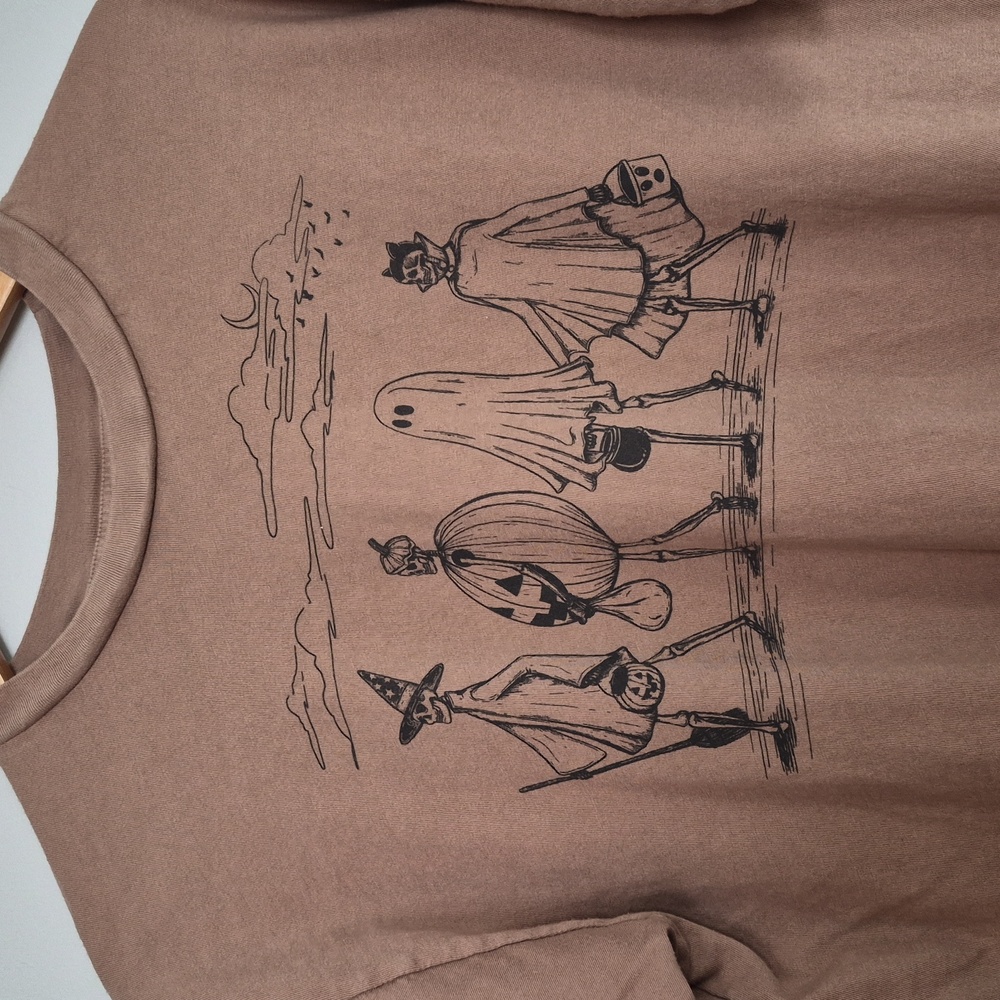 American Eagle Spooky Halloween Tshirt